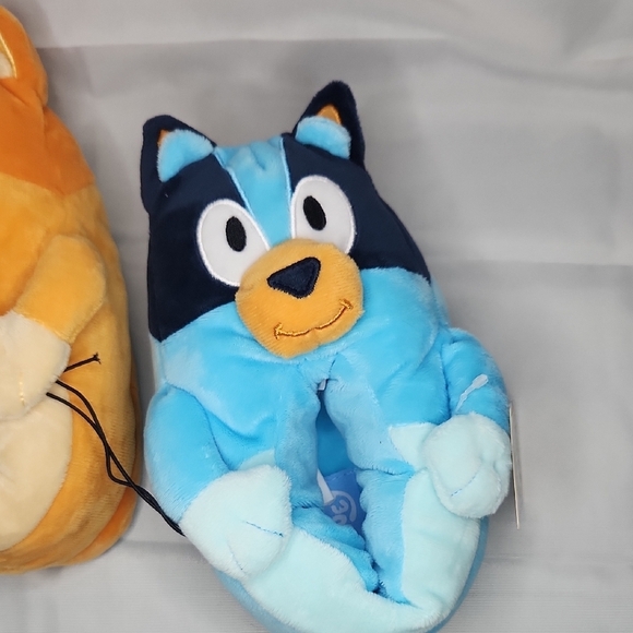 Blue Dog Character Slippers - Picture 7 of 7